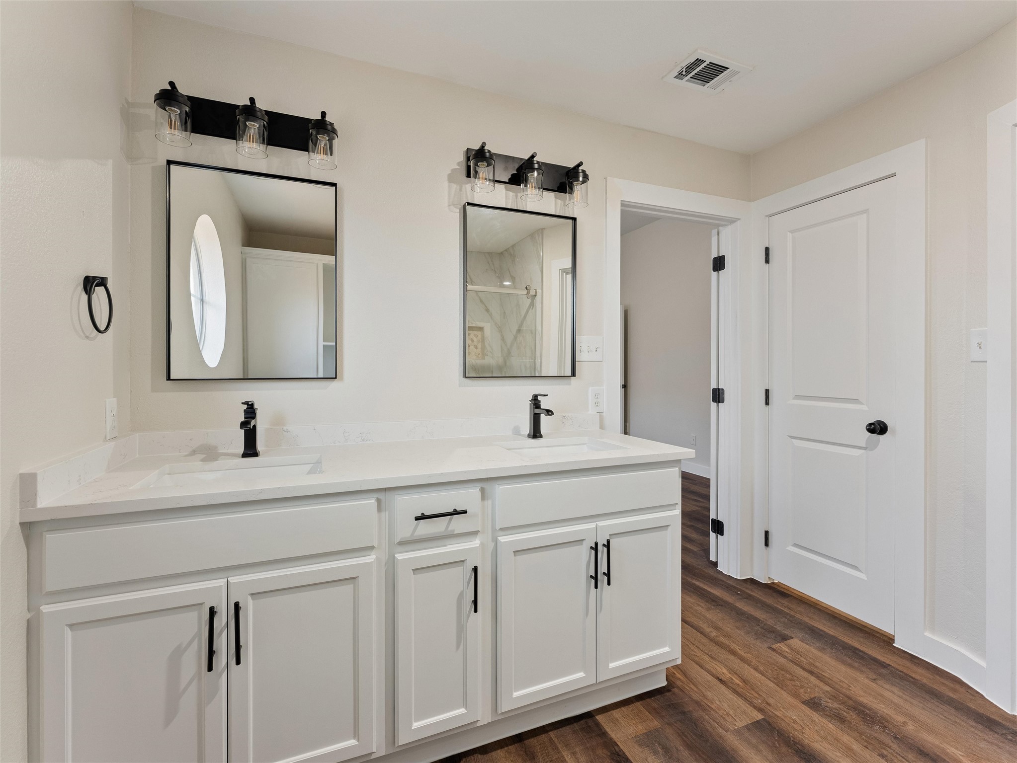 514 Fort Worth Street Mansfield TX 76063