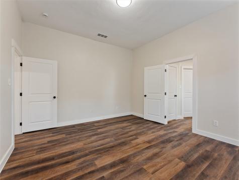 514 Fort Worth Street Mansfield TX 76063