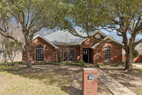 7308 Century Drive North Richland Hills TX 76182
