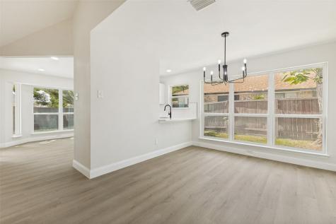 713 Bridgewater Lane Mesquite TX 75181