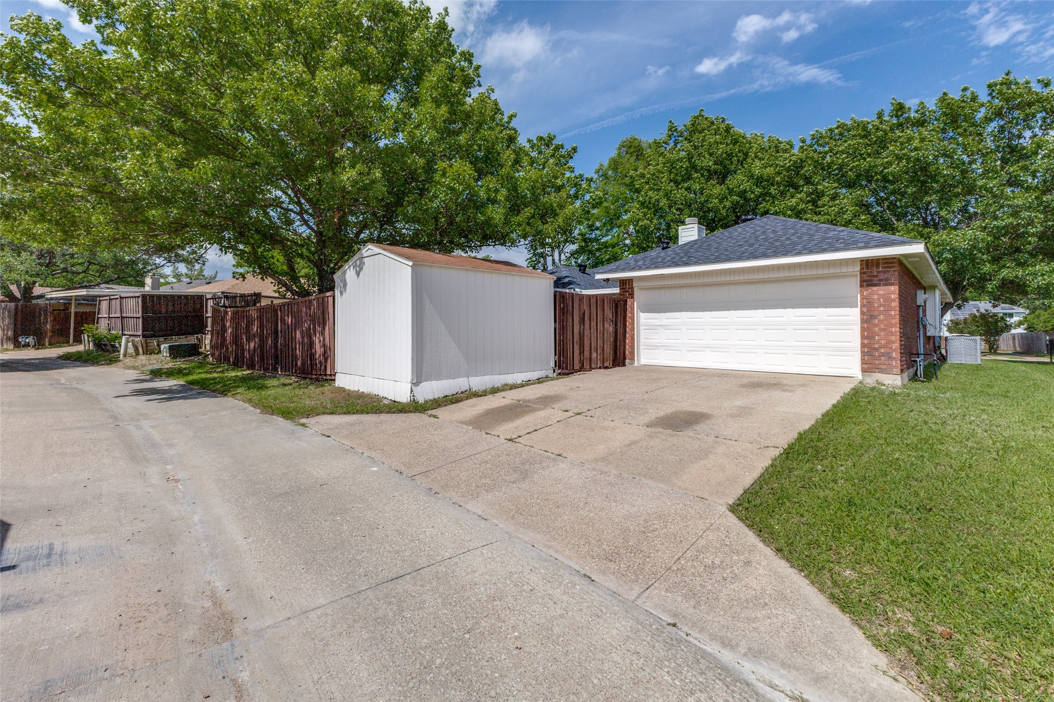 713 Bridgewater Lane Mesquite TX 75181