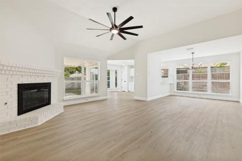 713 Bridgewater Lane Mesquite TX 75181