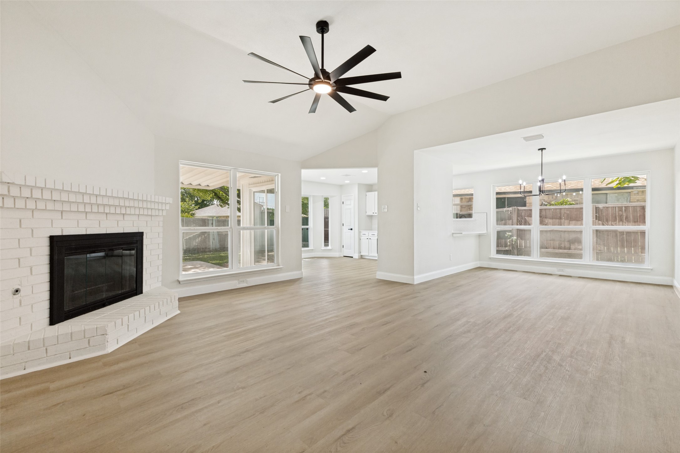 713 Bridgewater Lane Mesquite TX 75181