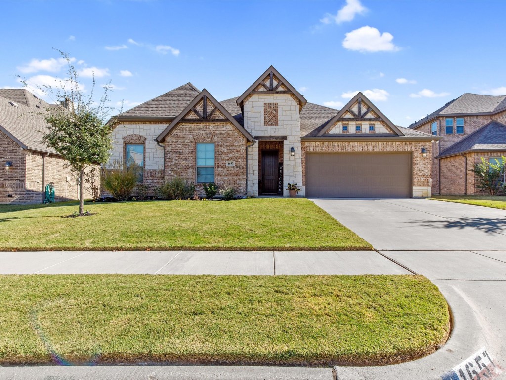 1657 Laramie Lane Burleson TX 76028