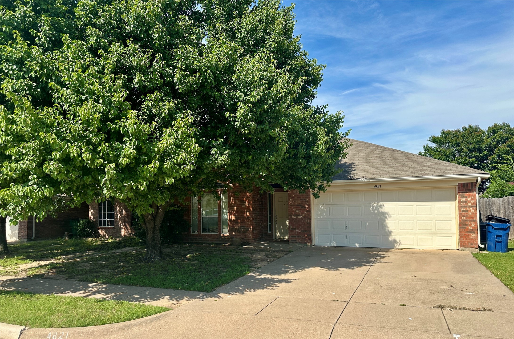 4821 Topaz Lane Granbury TX 76049