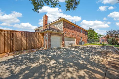 1422 Primrose Lane Lewisville TX 75077