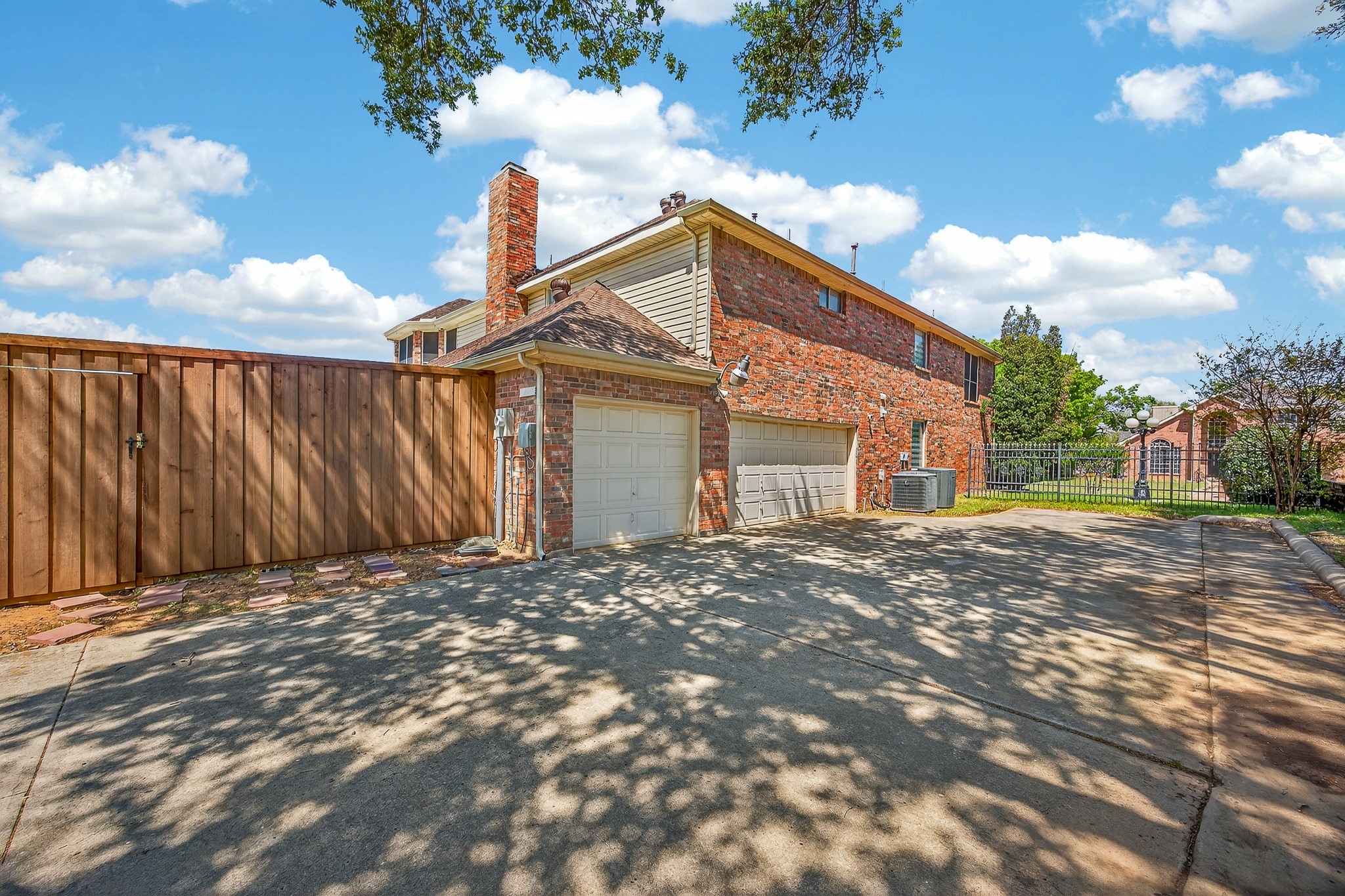 1422 Primrose Lane Lewisville TX 75077