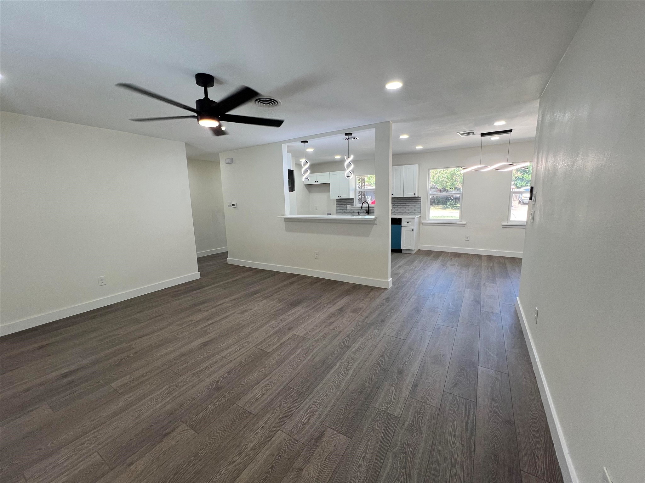 8020 Laura Street North Richland Hills TX 76180