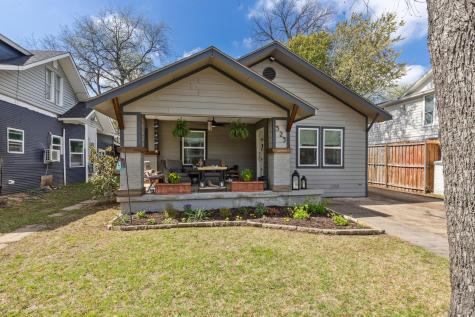 323 S Montreal Avenue Dallas TX 75208