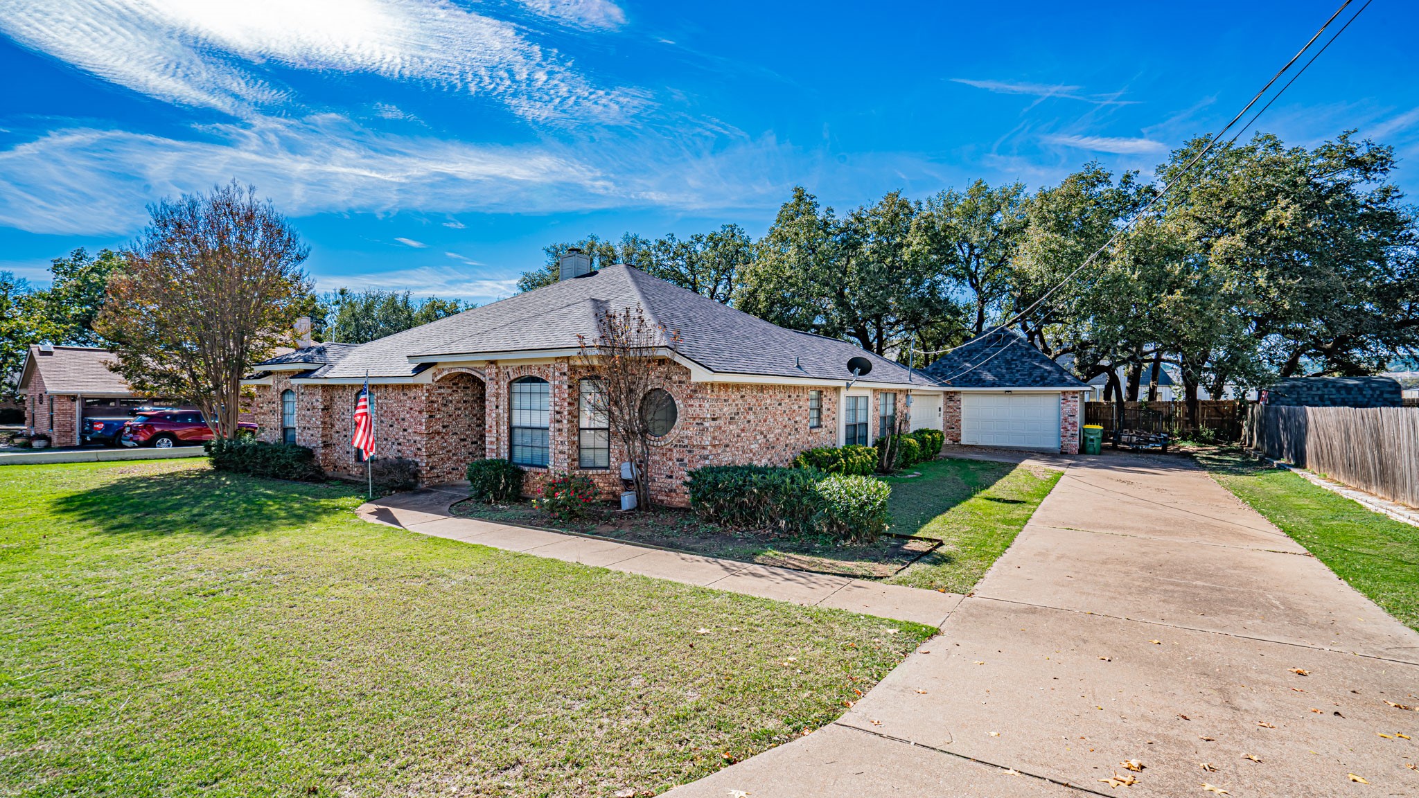 4018 View Point Drive Granbury TX 76048
