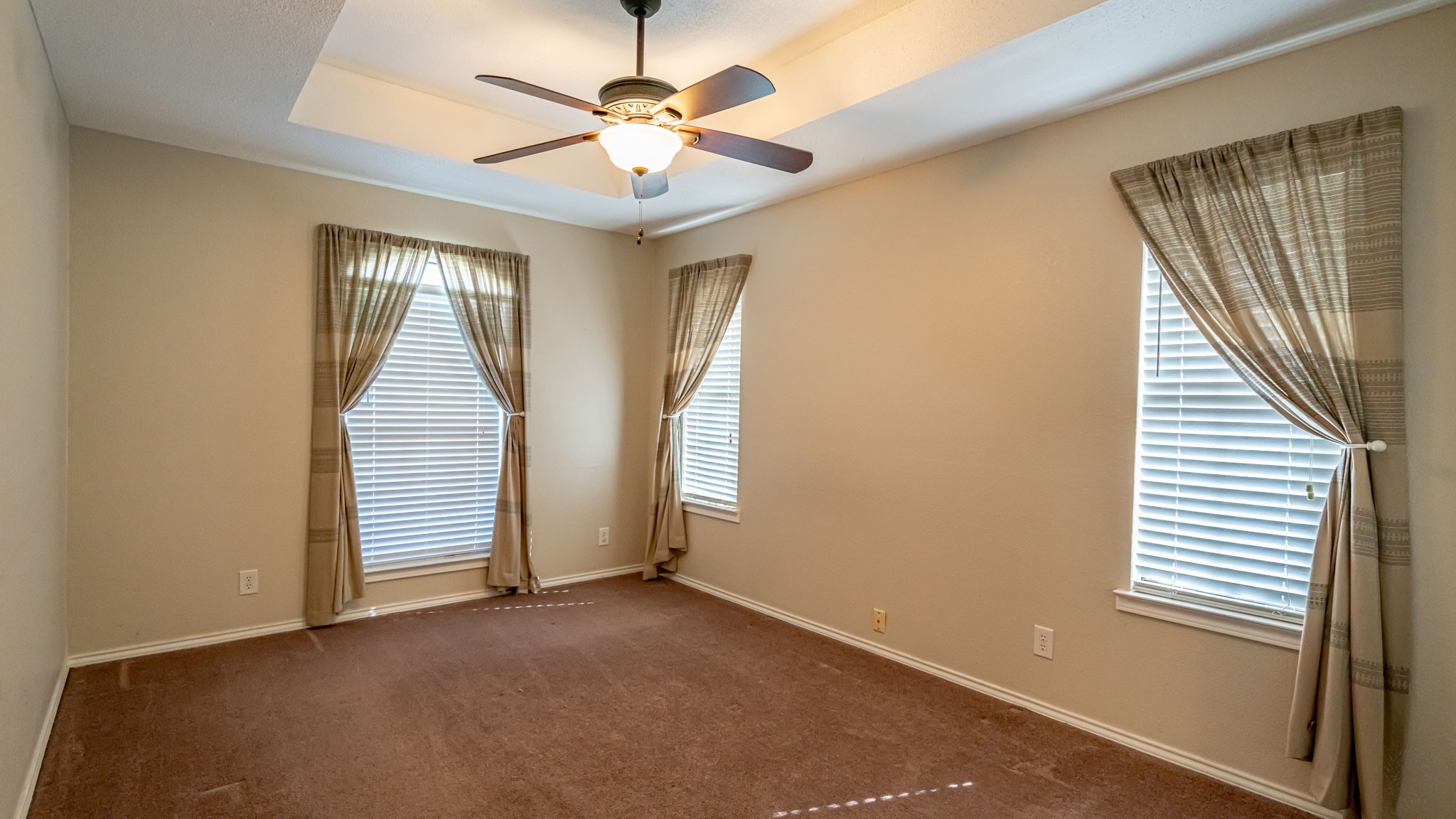 4018 View Point Drive Granbury TX 76048