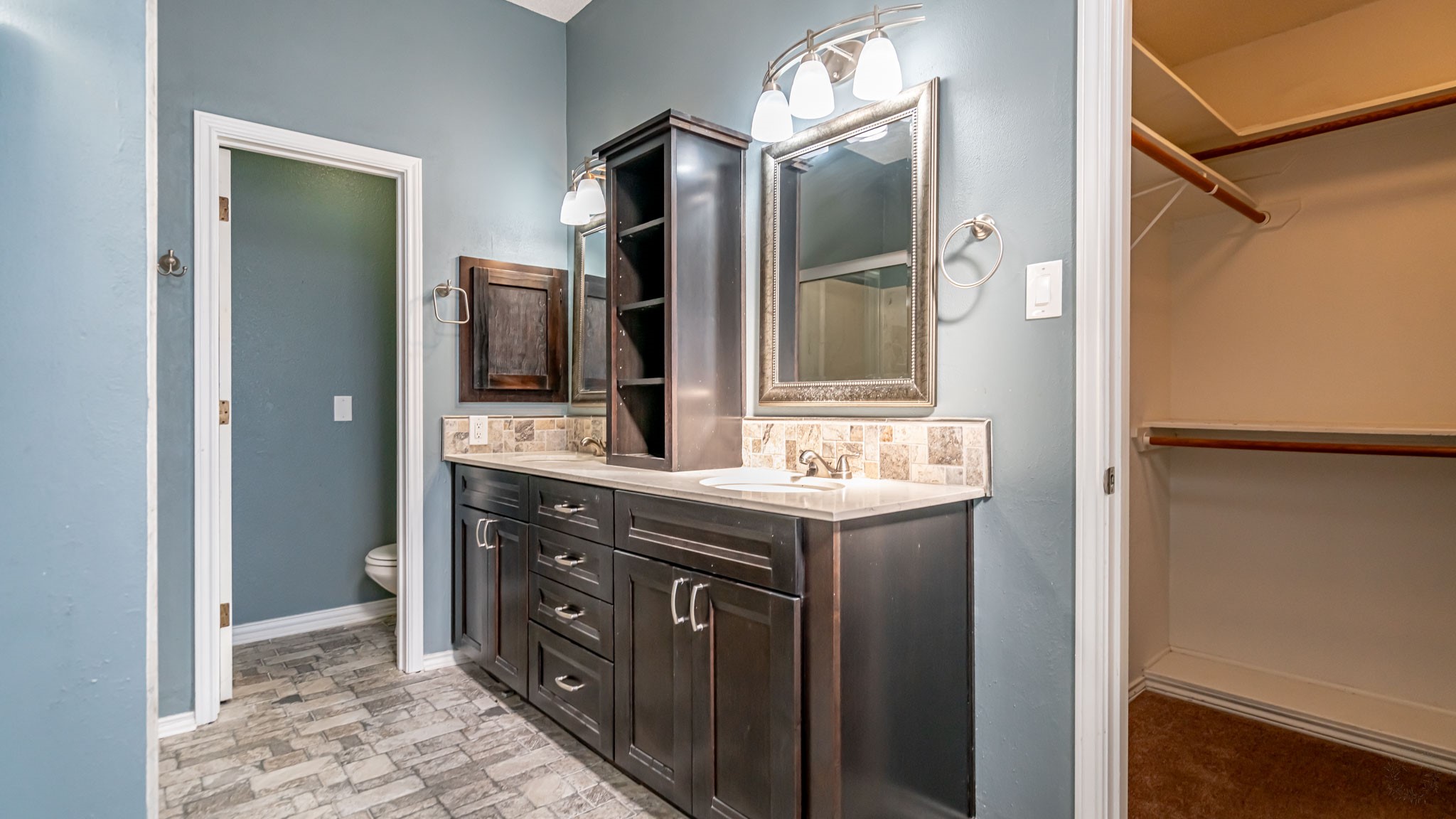 4018 View Point Drive Granbury TX 76048