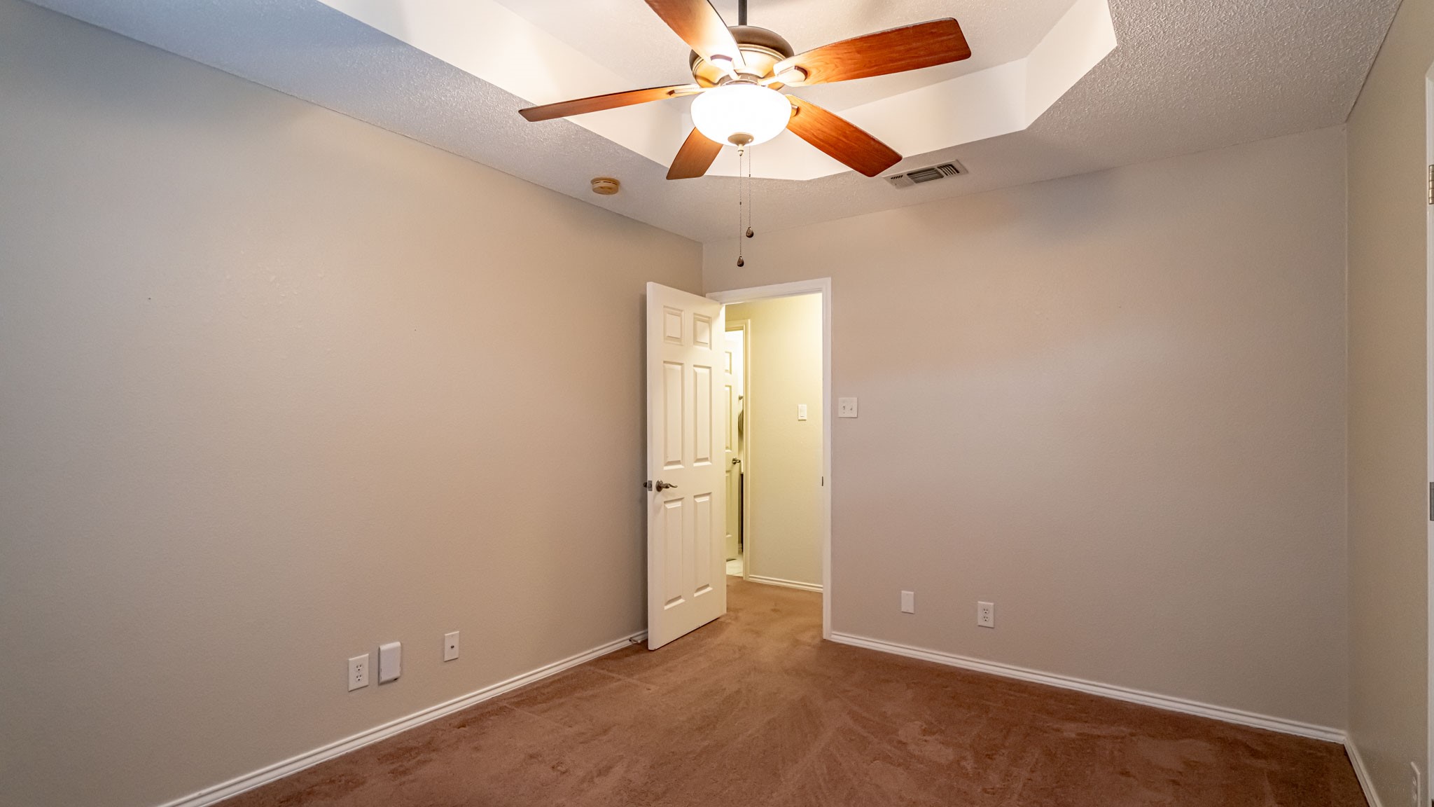 4018 View Point Drive Granbury TX 76048