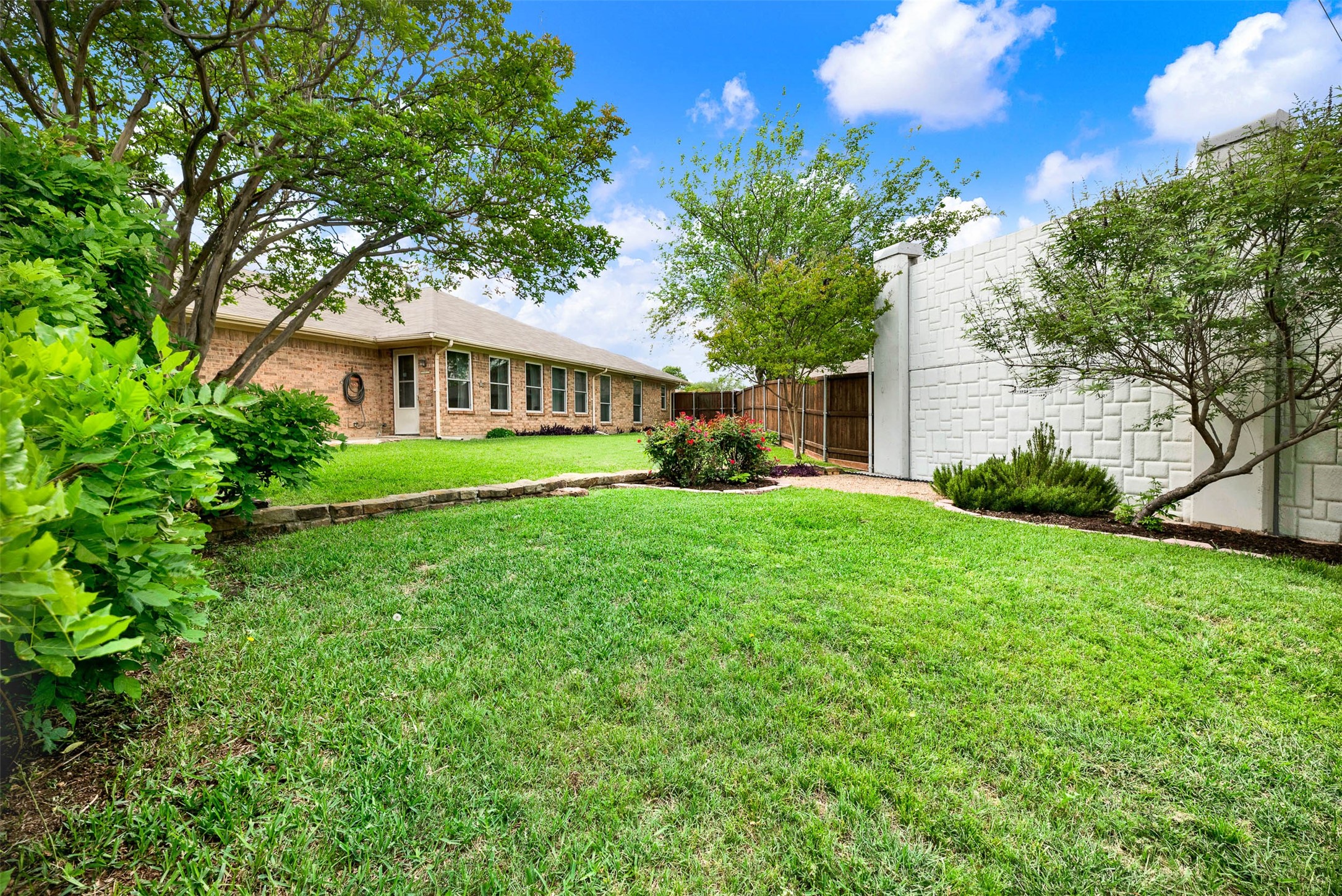 4509 Club Estate Place Mesquite TX 75150