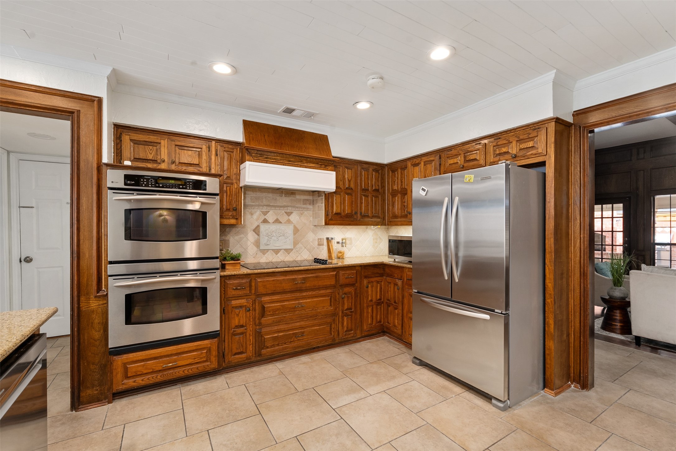 3813 Vicksburg Court Plano TX 75023