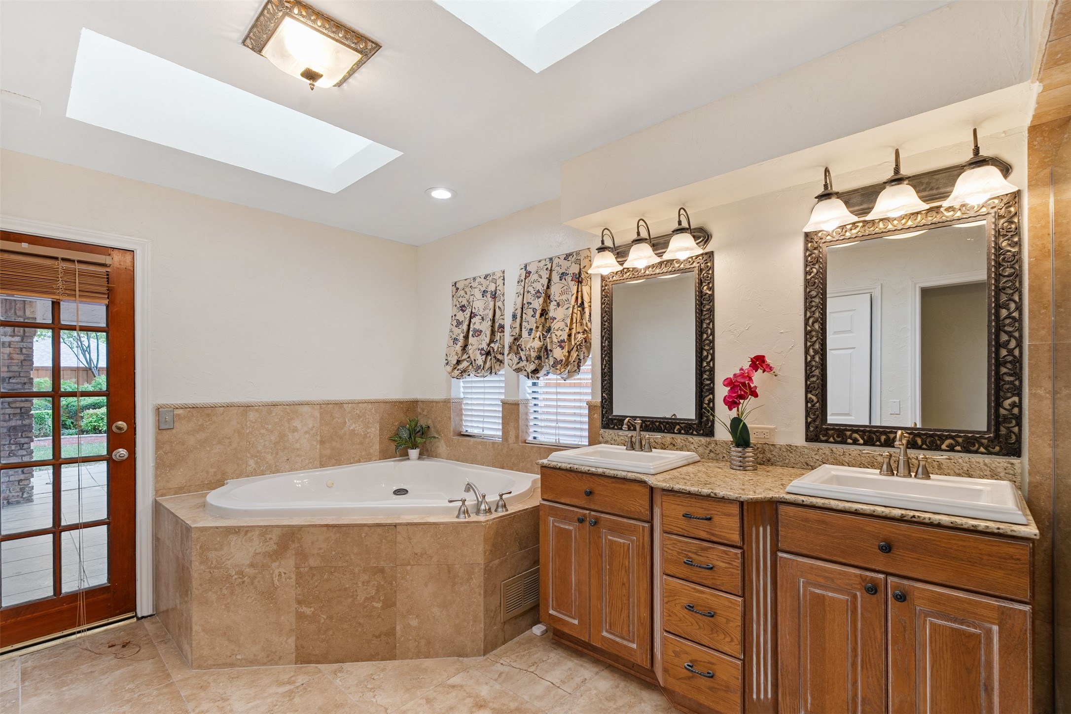 3813 Vicksburg Court Plano TX 75023