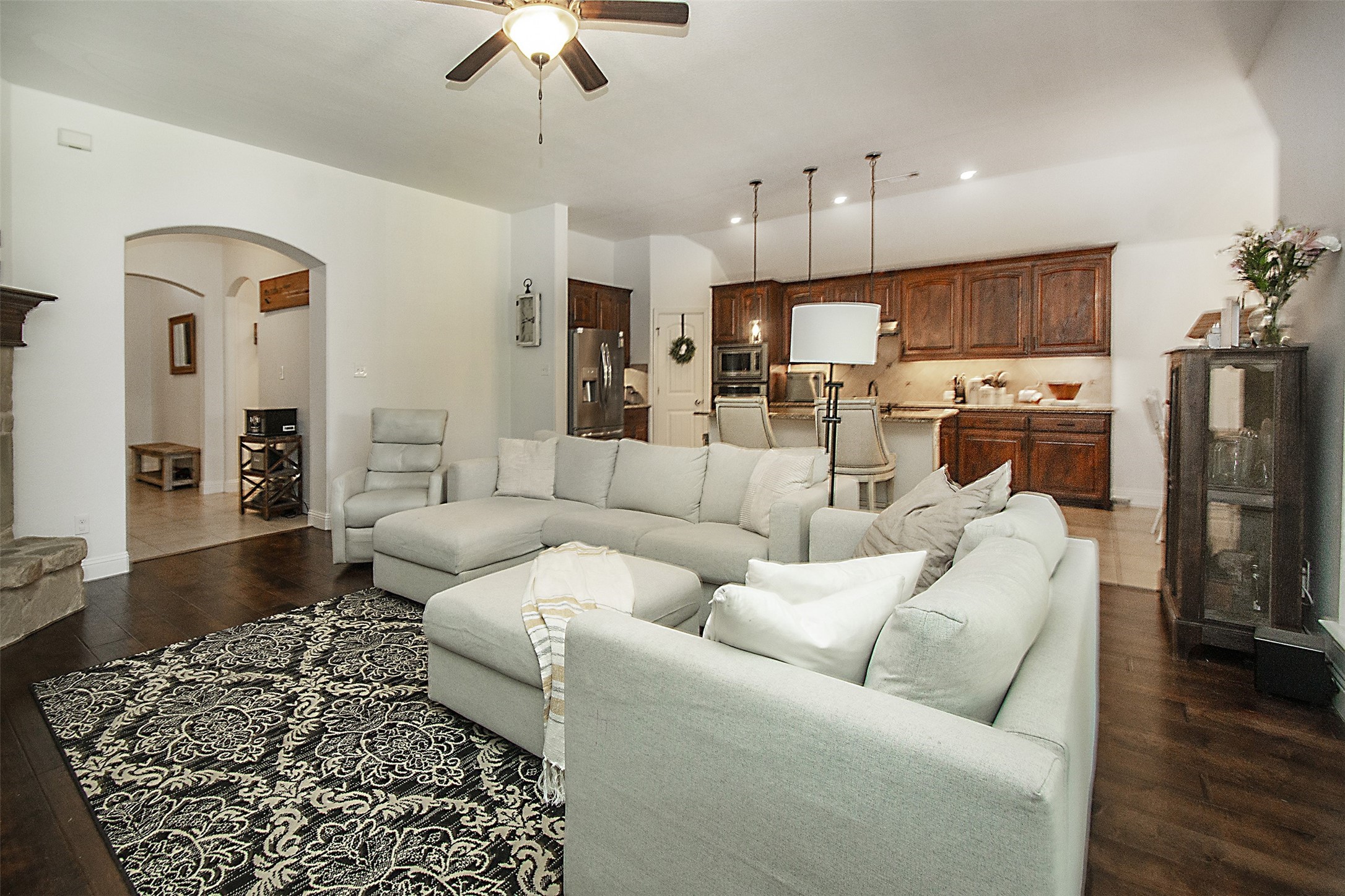 5809 Yellow Rose Court Midlothian TX 76065