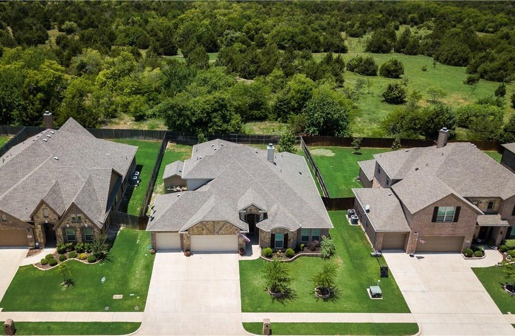 5809 Yellow Rose Court Midlothian TX 76065