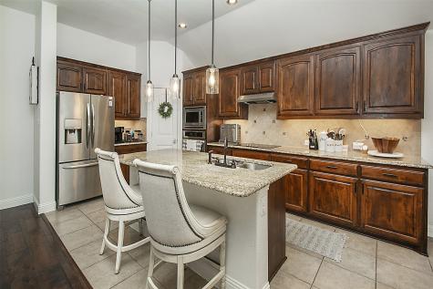5809 Yellow Rose Court Midlothian TX 76065