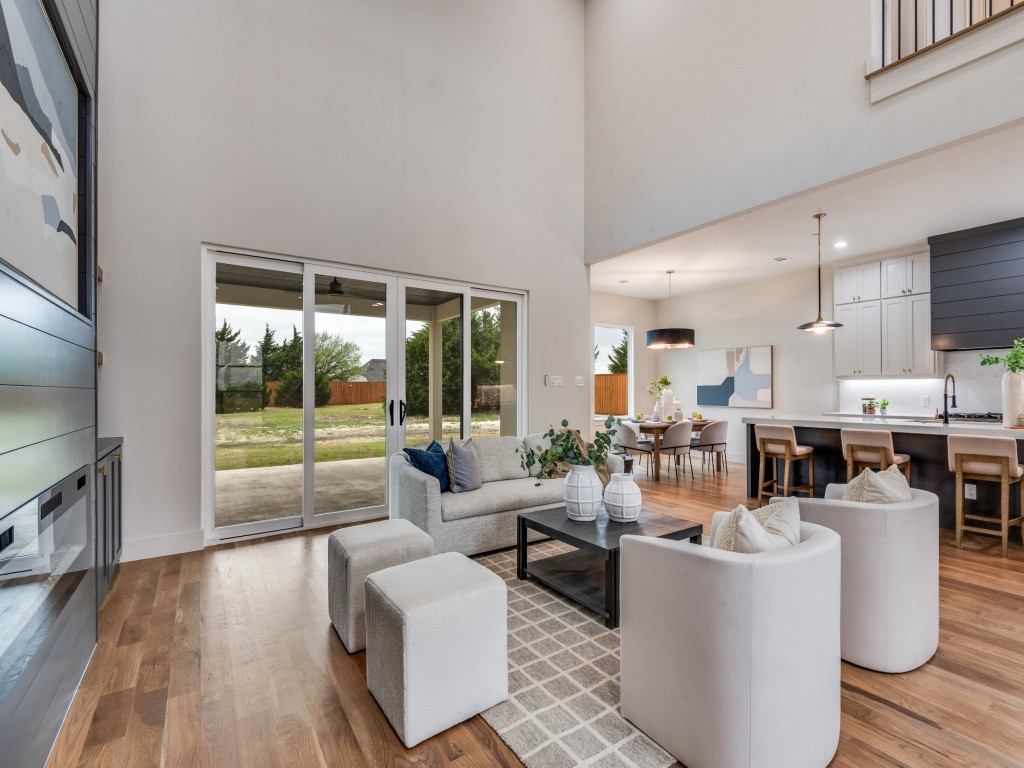 455 Whispering Way Red Oak TX 75154