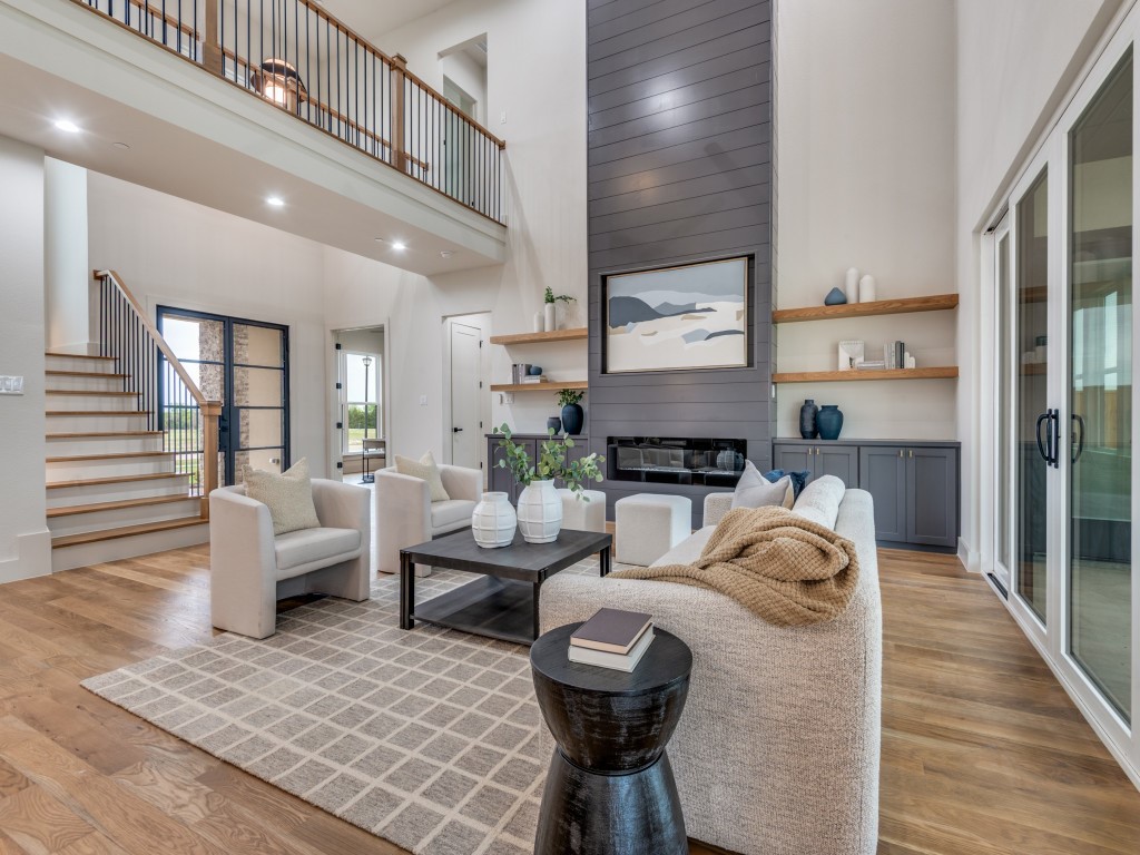 455 Whispering Way Red Oak TX 75154