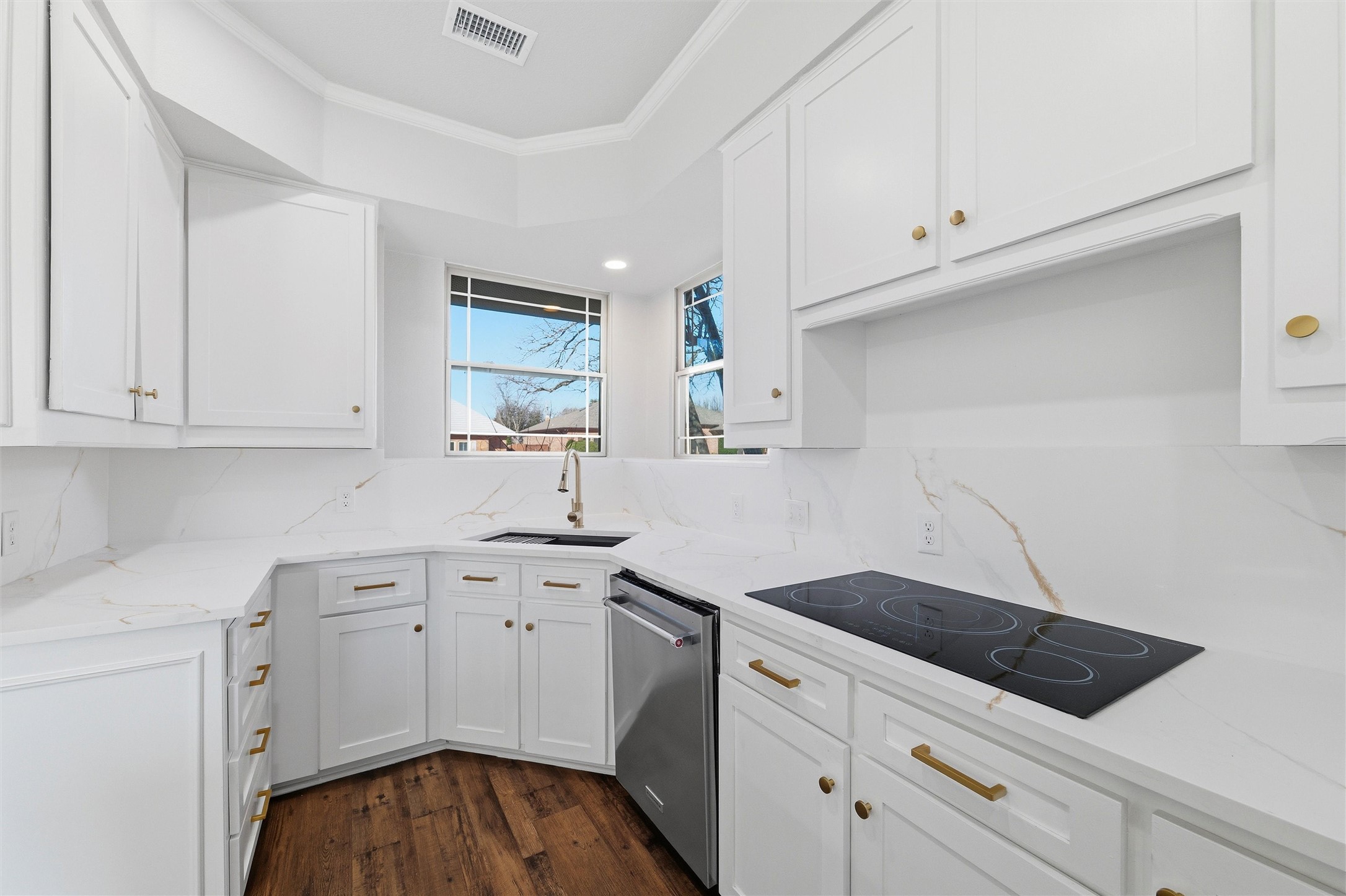 4705 Villa Vera Drive Arlington TX 76017