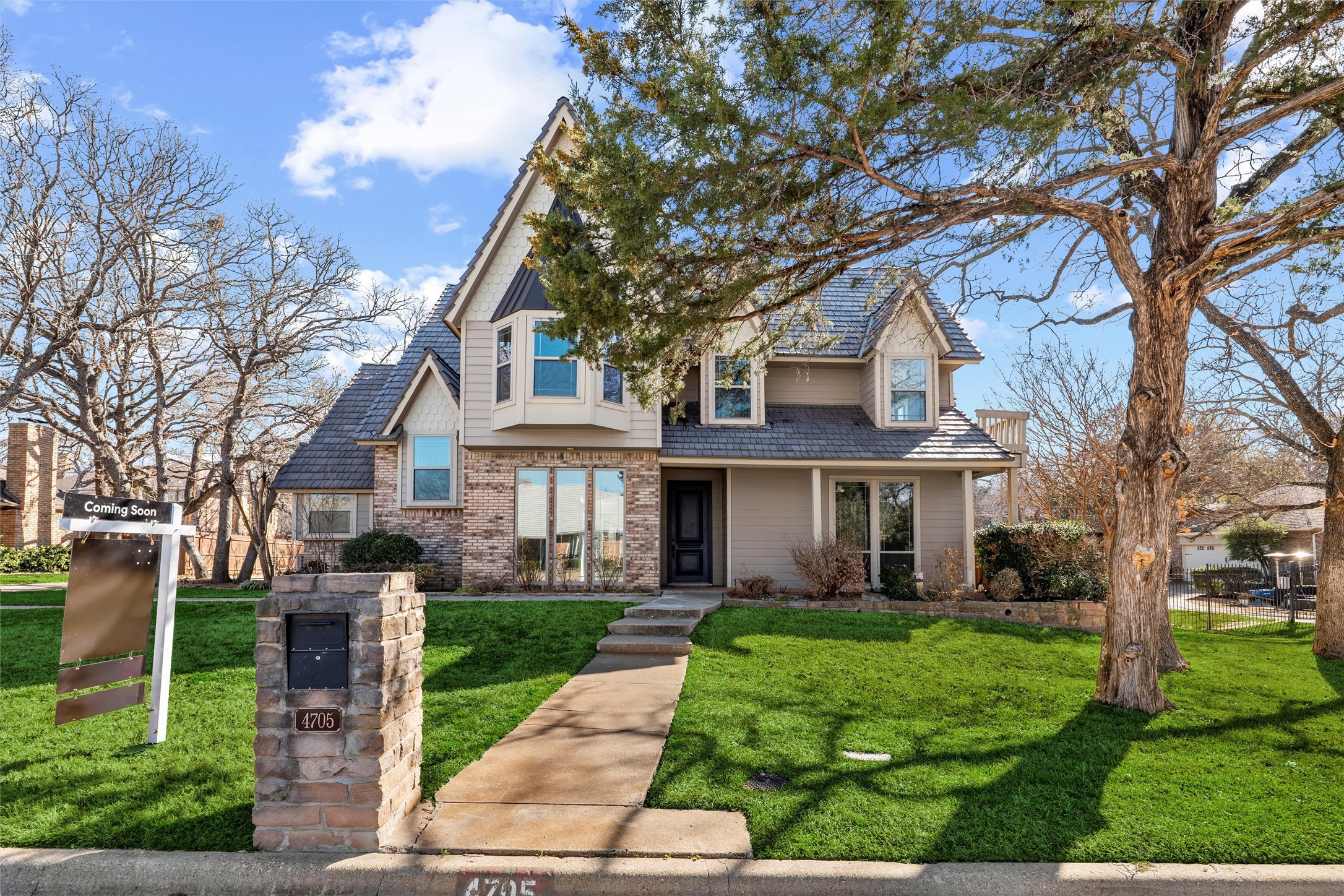 4705 Villa Vera Drive Arlington TX 76017