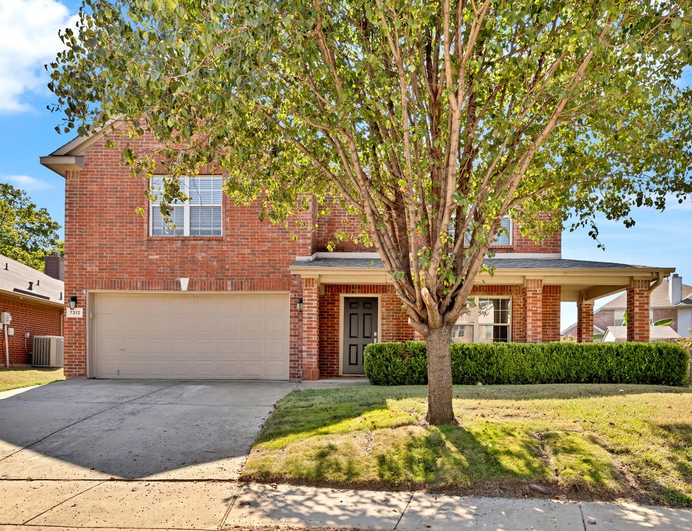 7312 Falcon Court North Richland Hills TX 76180