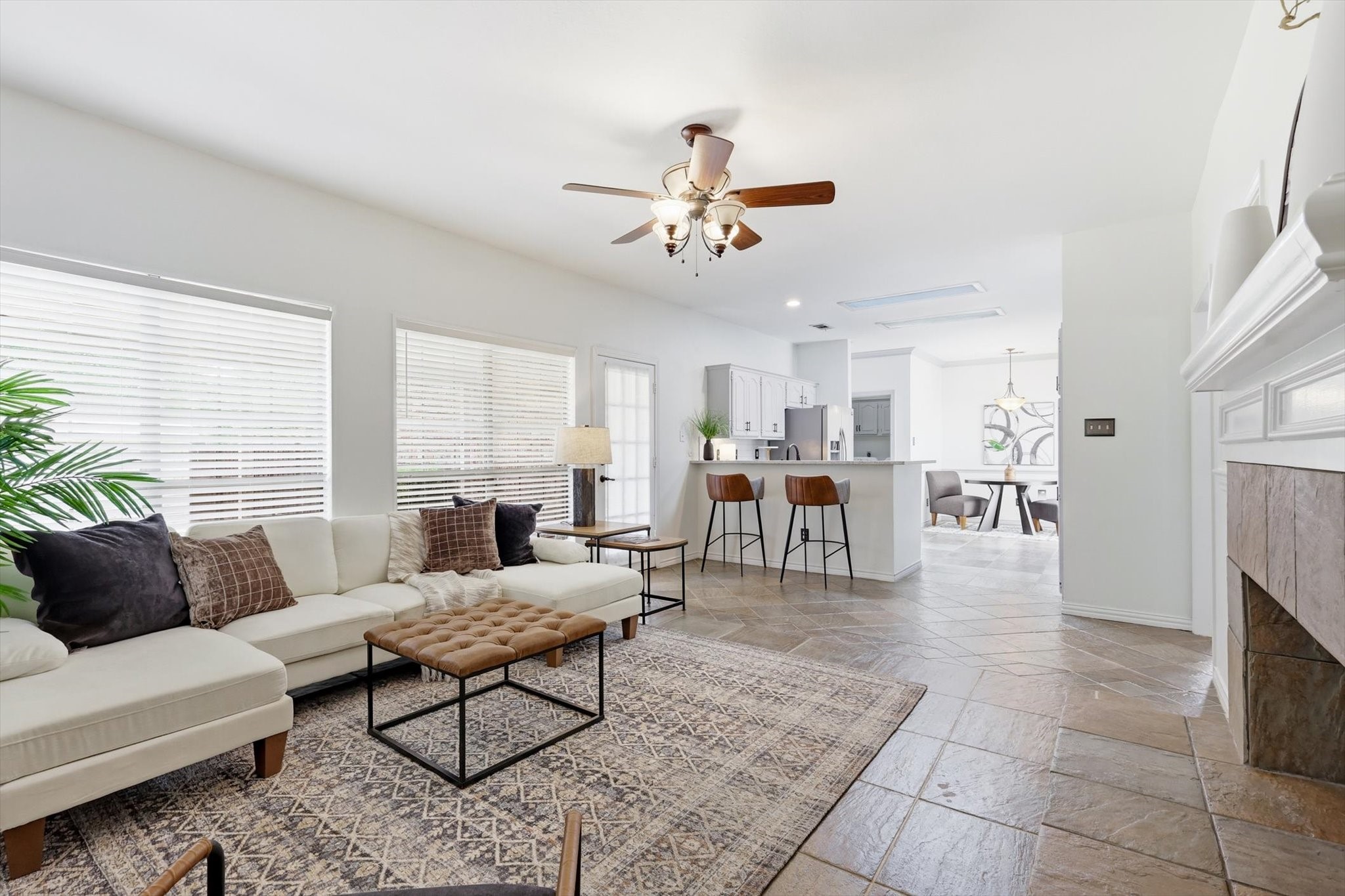 4350 Timberglen Road Dallas TX 75287