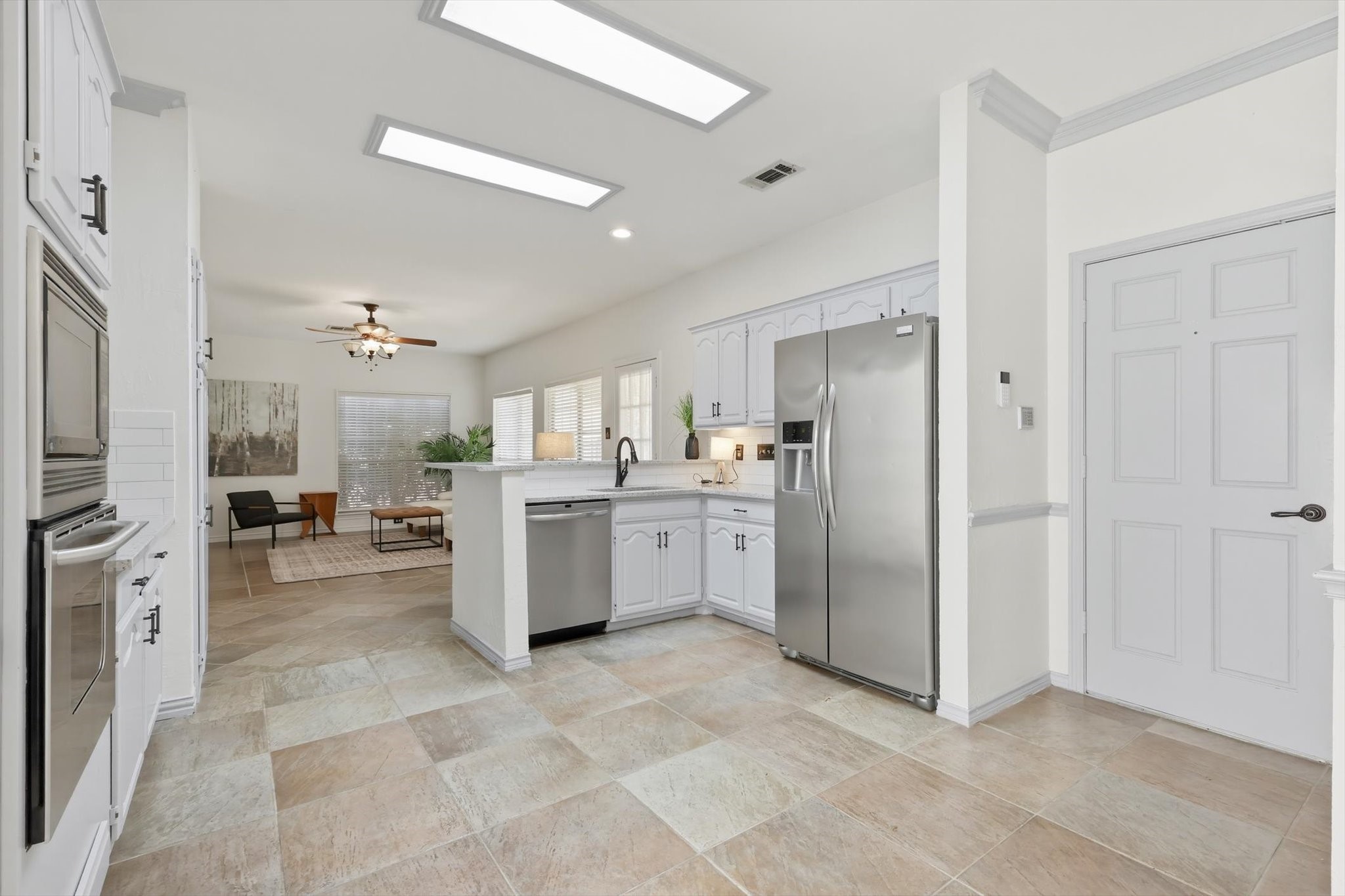 4350 Timberglen Road Dallas TX 75287