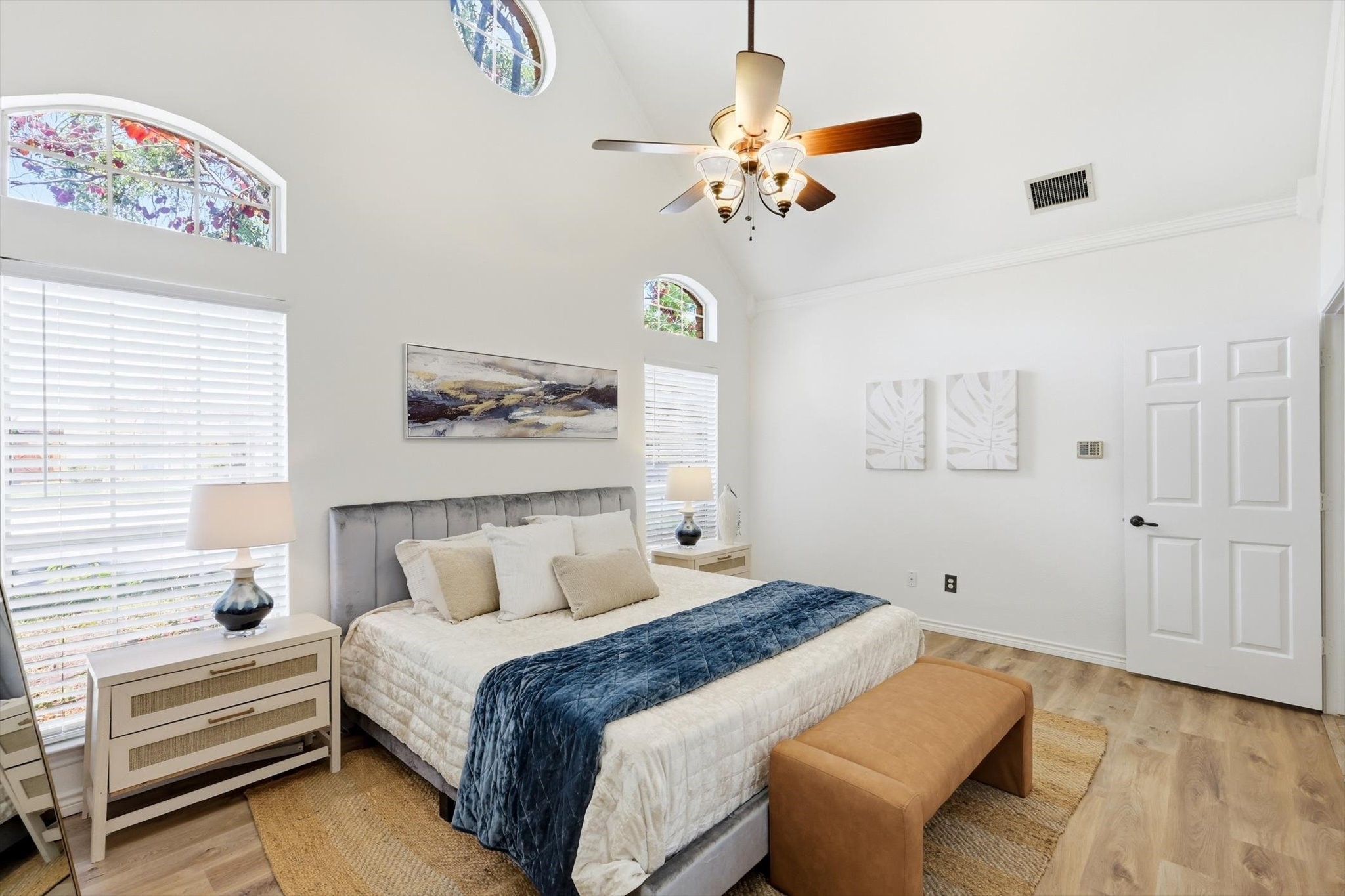 4350 Timberglen Road Dallas TX 75287