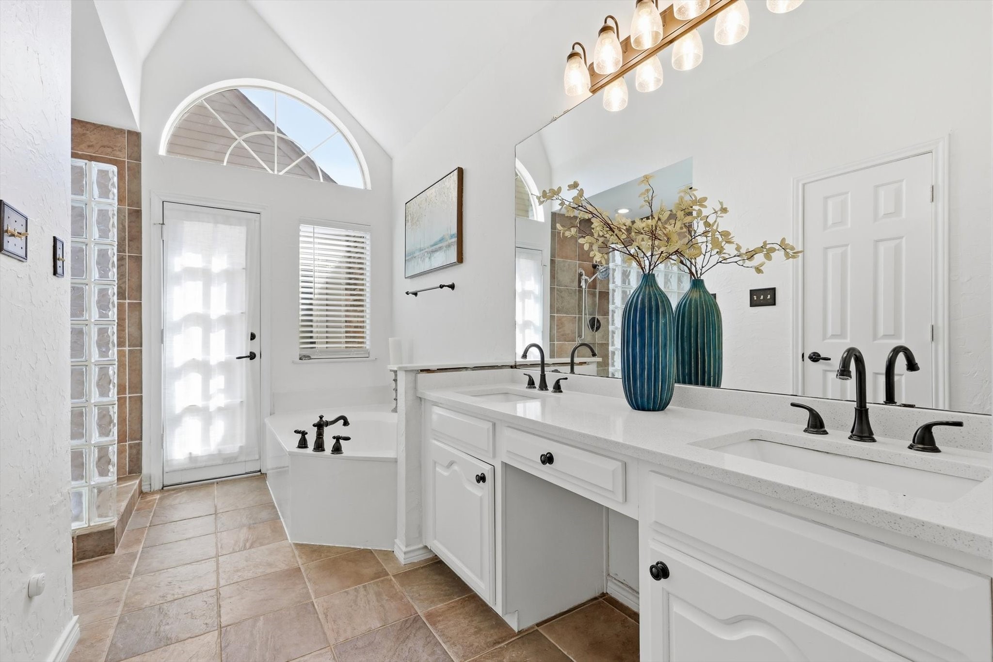 4350 Timberglen Road Dallas TX 75287