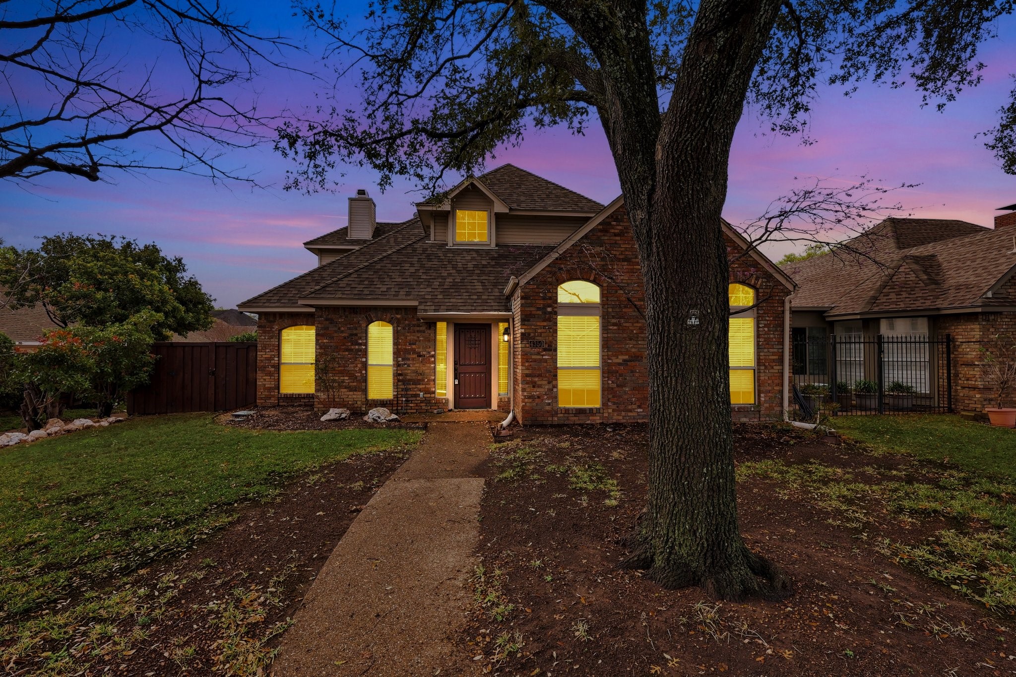 4350 Timberglen Road Dallas TX 75287