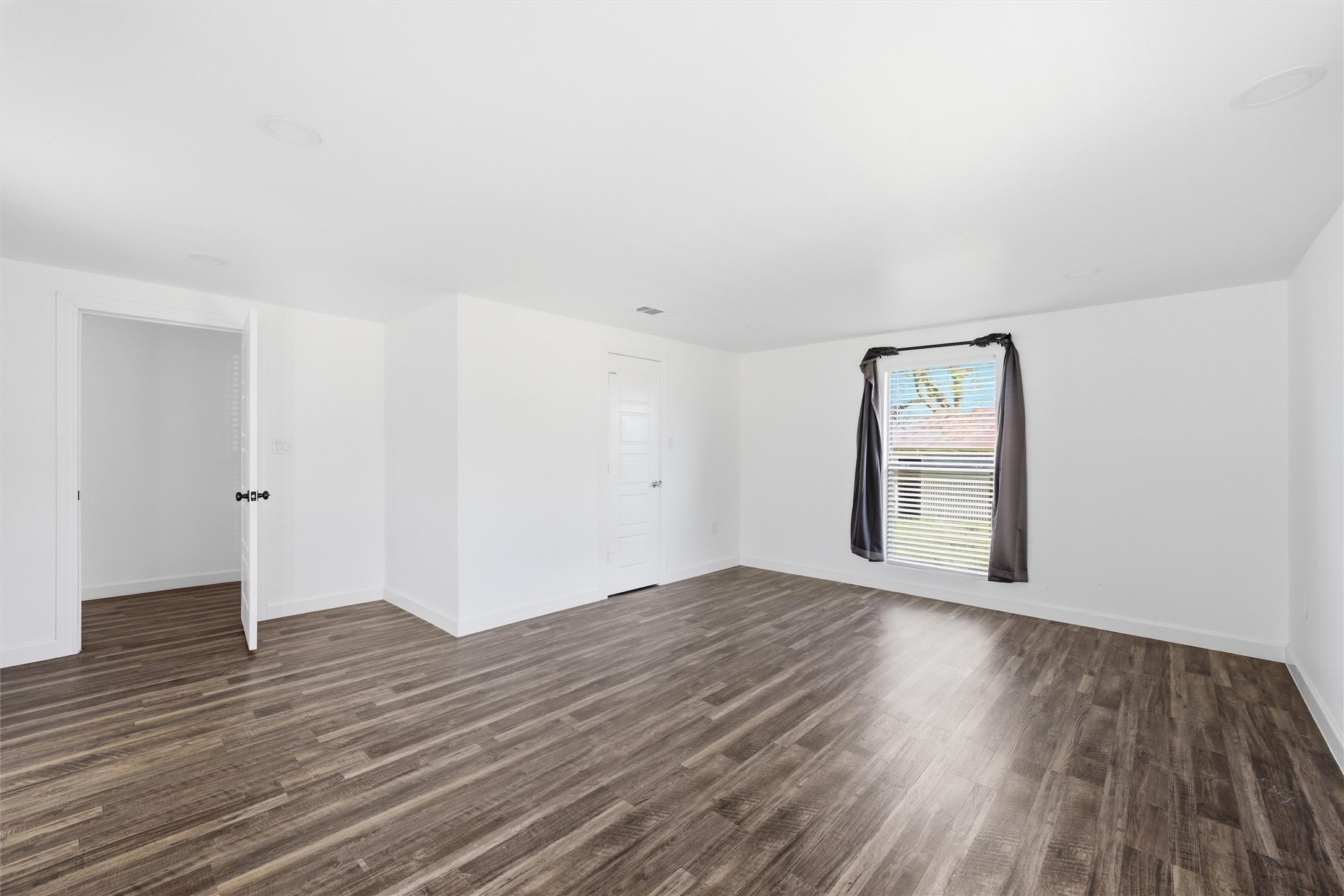300 S 2nd Street Tehuacana TX 76686