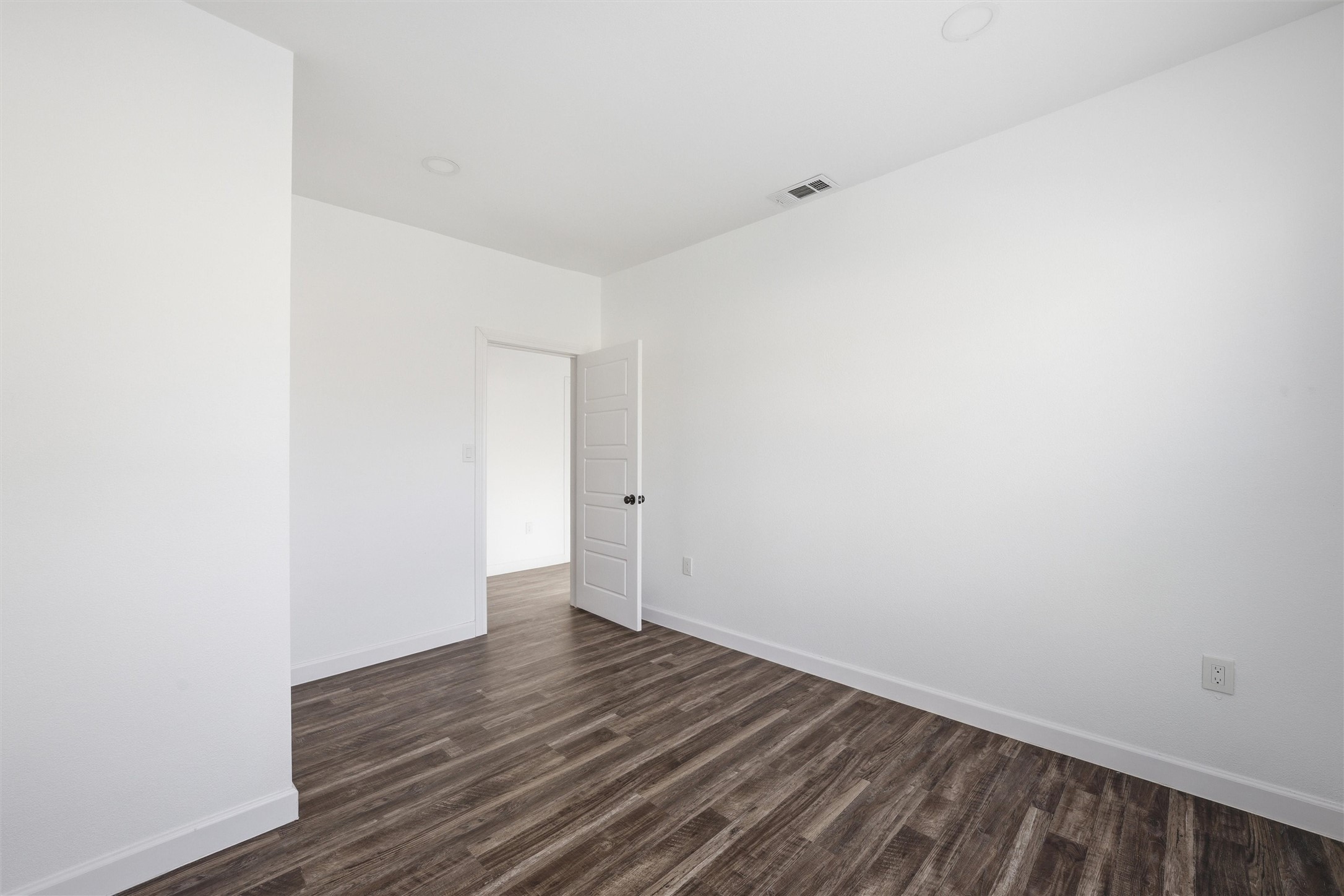 300 S 2nd Street Tehuacana TX 76686