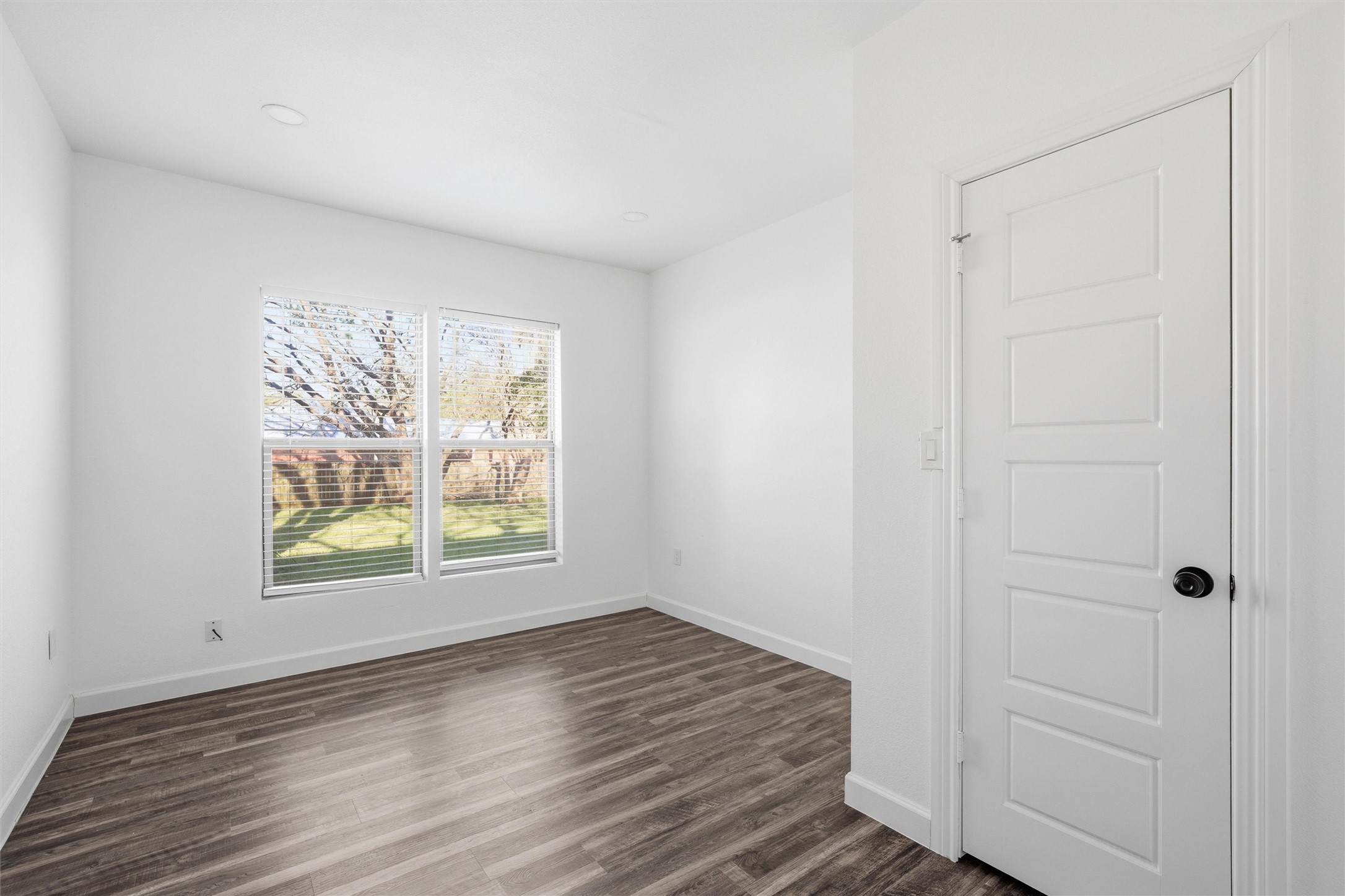 300 S 2nd Street Tehuacana TX 76686