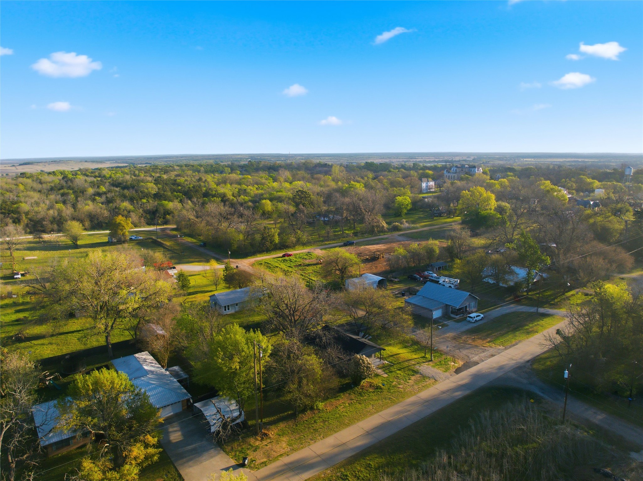 300 S 2nd Street Tehuacana TX 76686