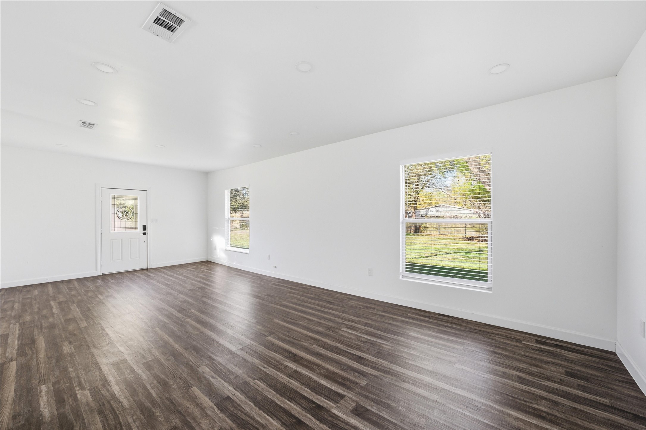 300 S 2nd Street Tehuacana TX 76686
