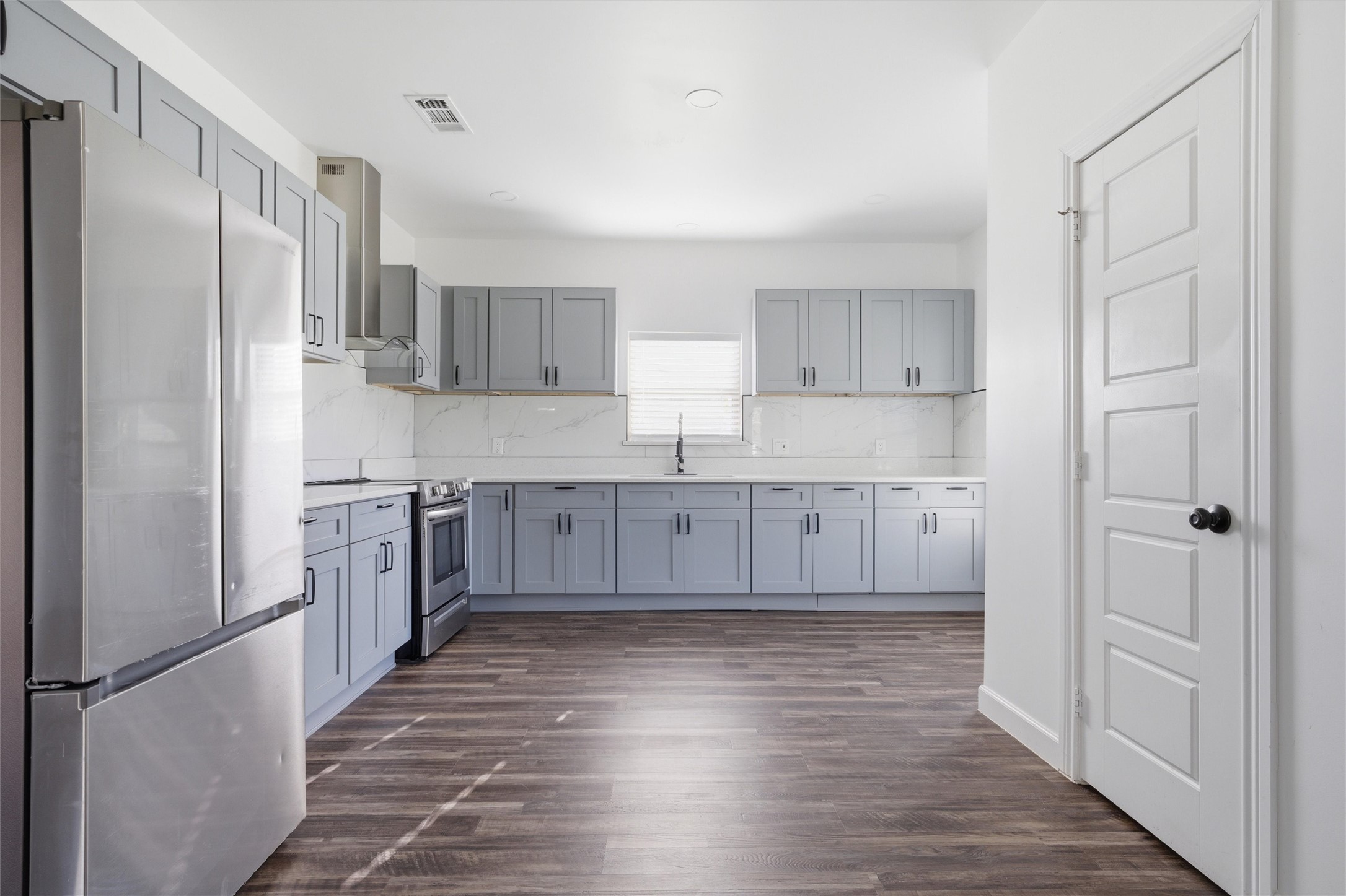 300 S 2nd Street Tehuacana TX 76686