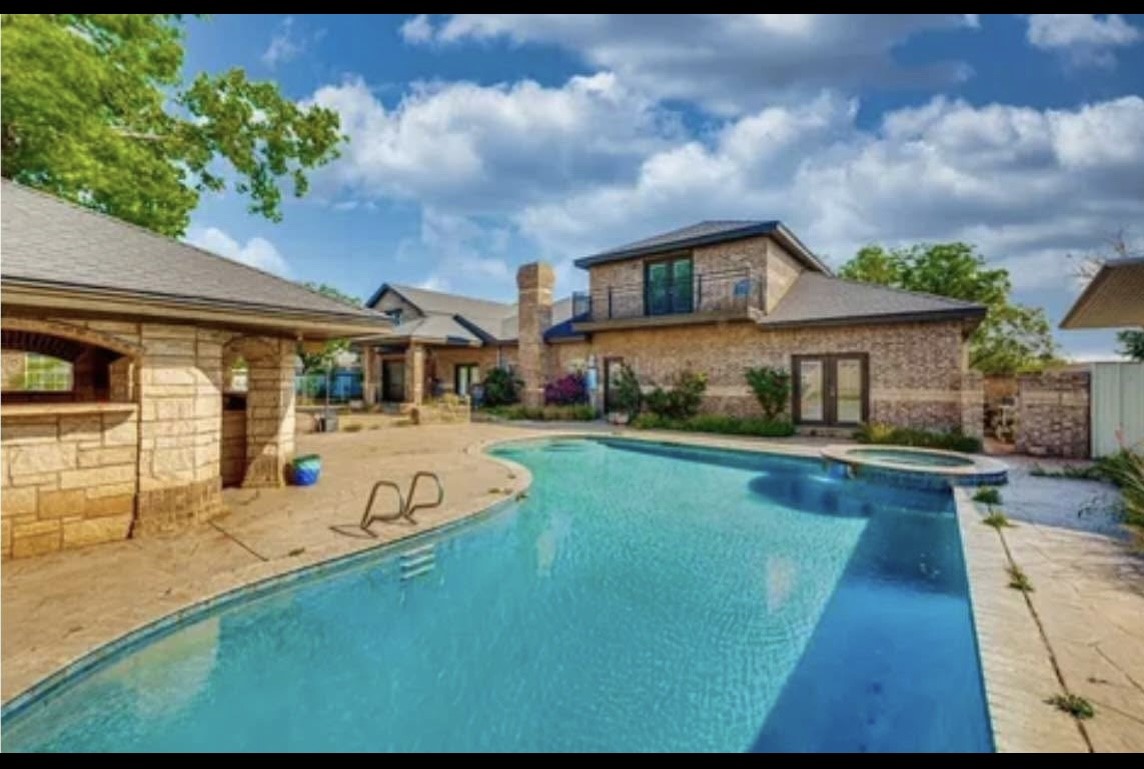 5122 S County Road 1183 Midland TX 79706