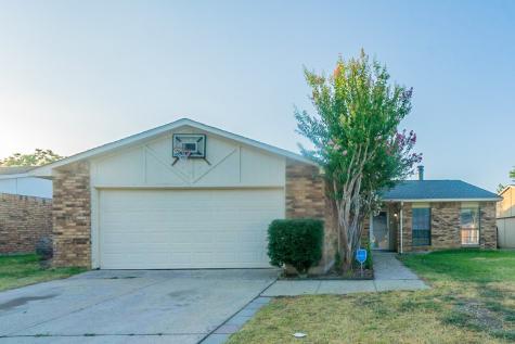 4121 Shagbark Street Fort Worth TX 76137