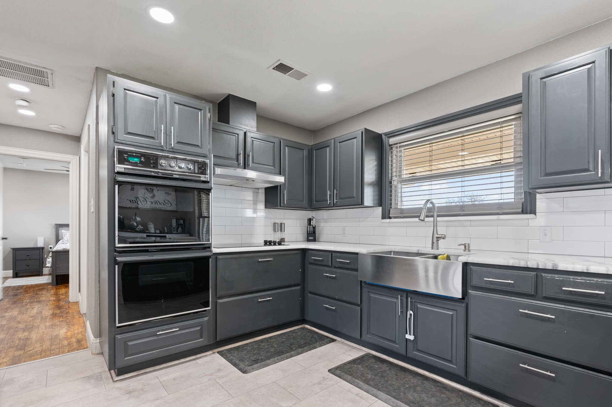 1641 E Henderson Street Cleburne TX 76031