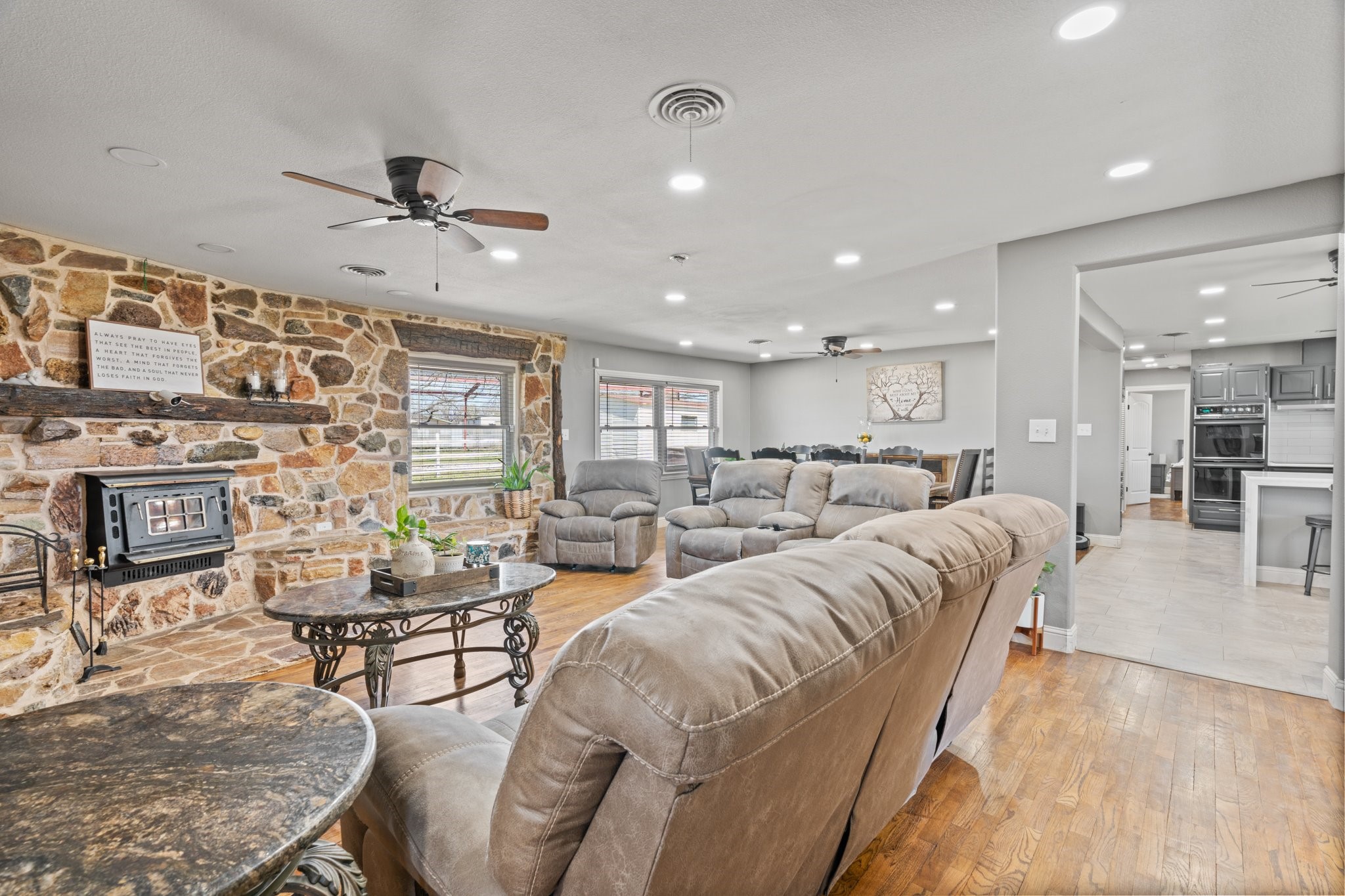1641 E Henderson Street Cleburne TX 76031