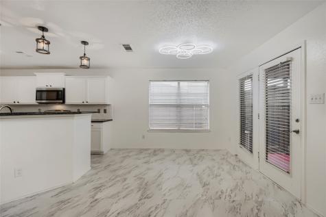 1614 Powder Horn Lane Arlington TX 76018
