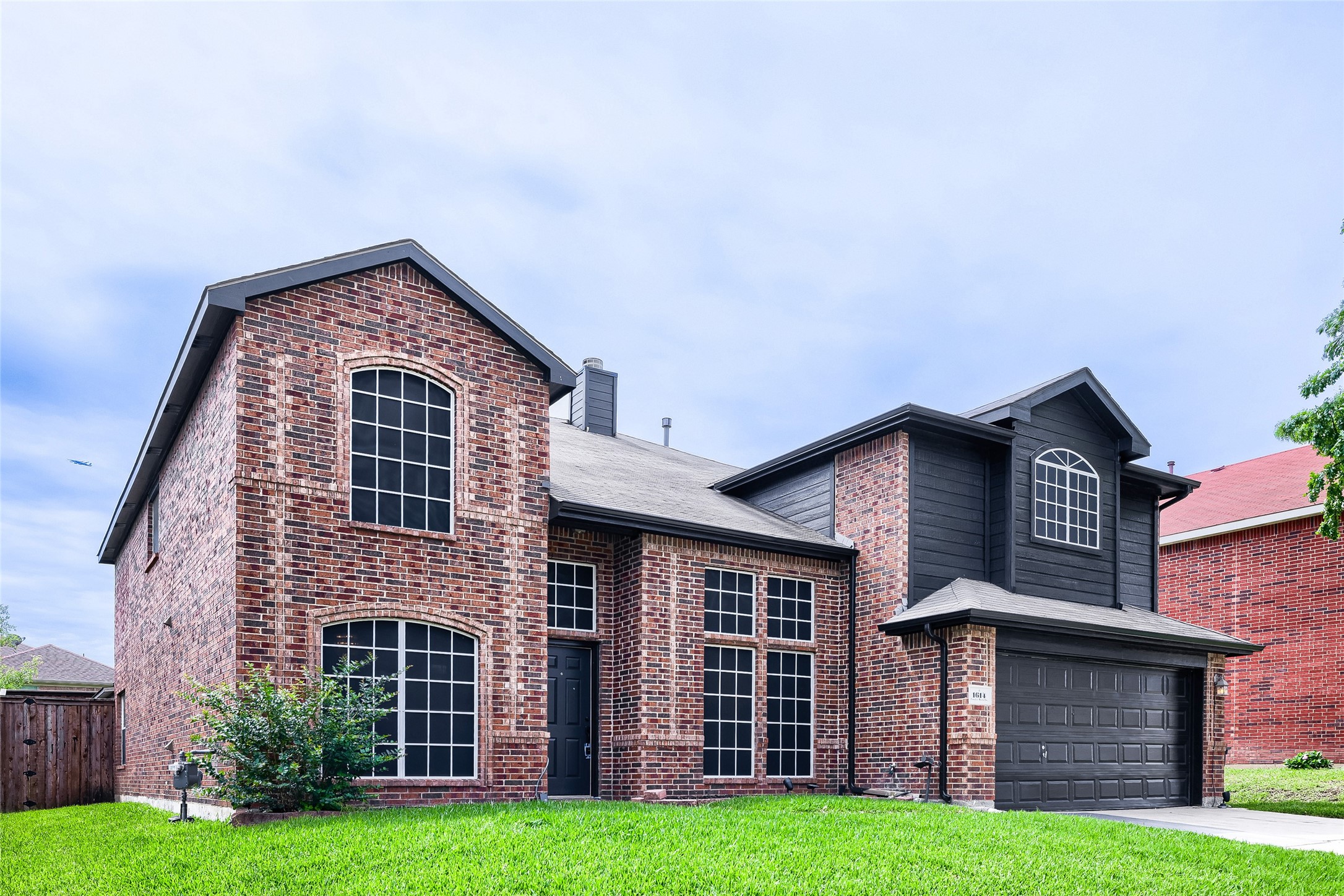 1614 Powder Horn Lane Arlington TX 76018