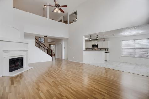 1614 Powder Horn Lane Arlington TX 76018