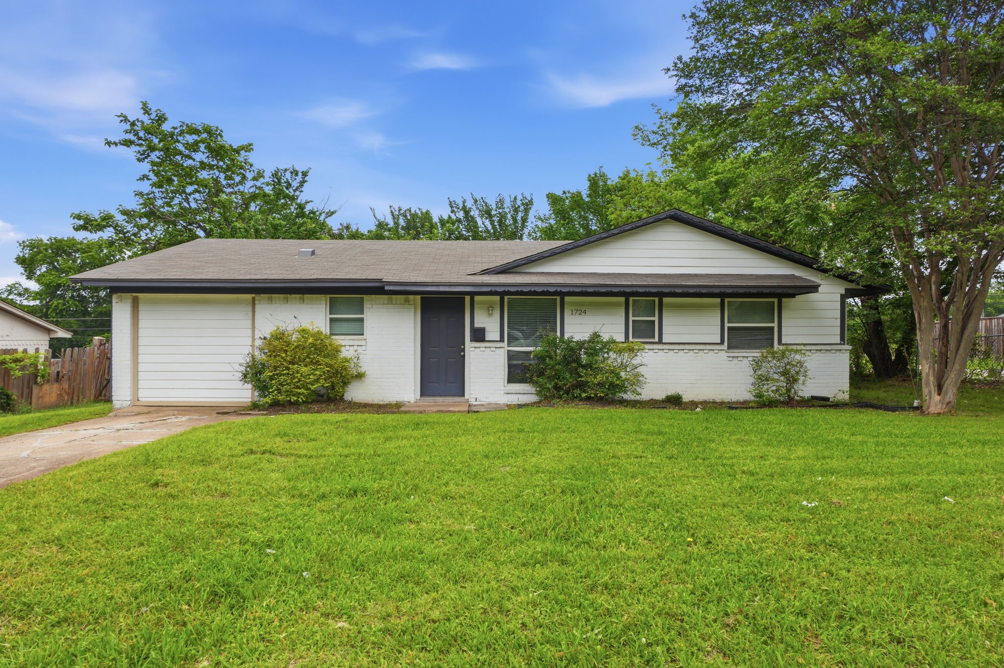 1724 Spring Lake Drive Mesquite TX 75149