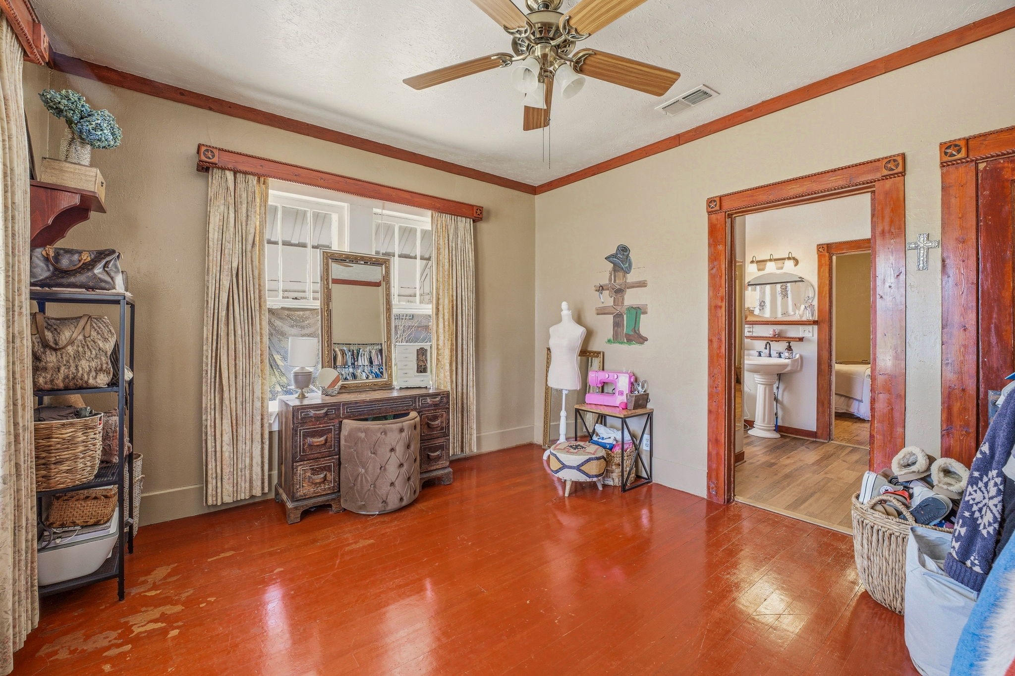 724 S Texas Street De Leon TX 76444