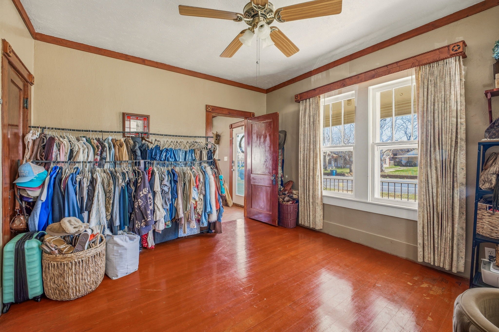 724 S Texas Street De Leon TX 76444