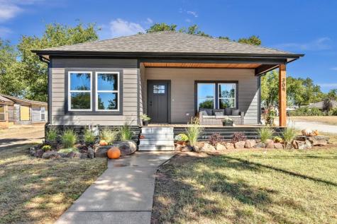 309 W Main Street Whitesboro TX 76273